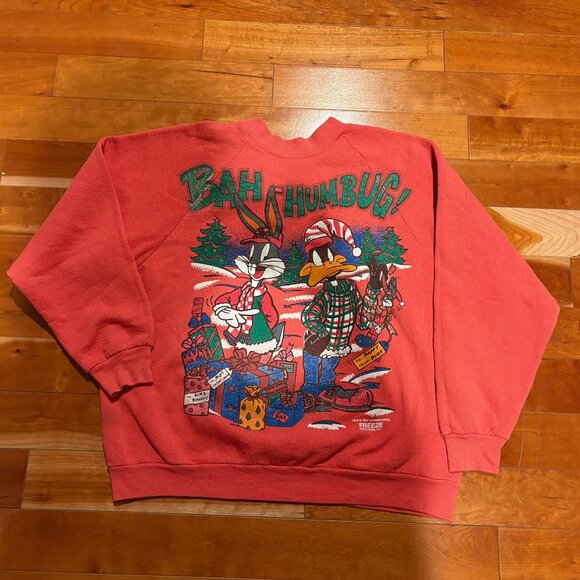 Vintage 1994 Looney Tunes Christmas Sweatshirt Bugs Bunny Daffy - Picture 1 of 6